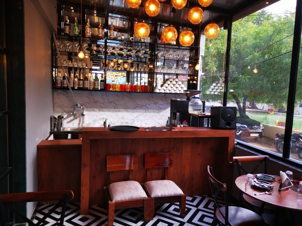 Hotel Rio Benaras Benares Buitenkant foto